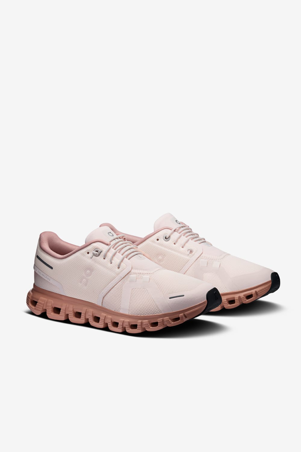 On Cloud 6 Womens (Oyster/Biscuit)