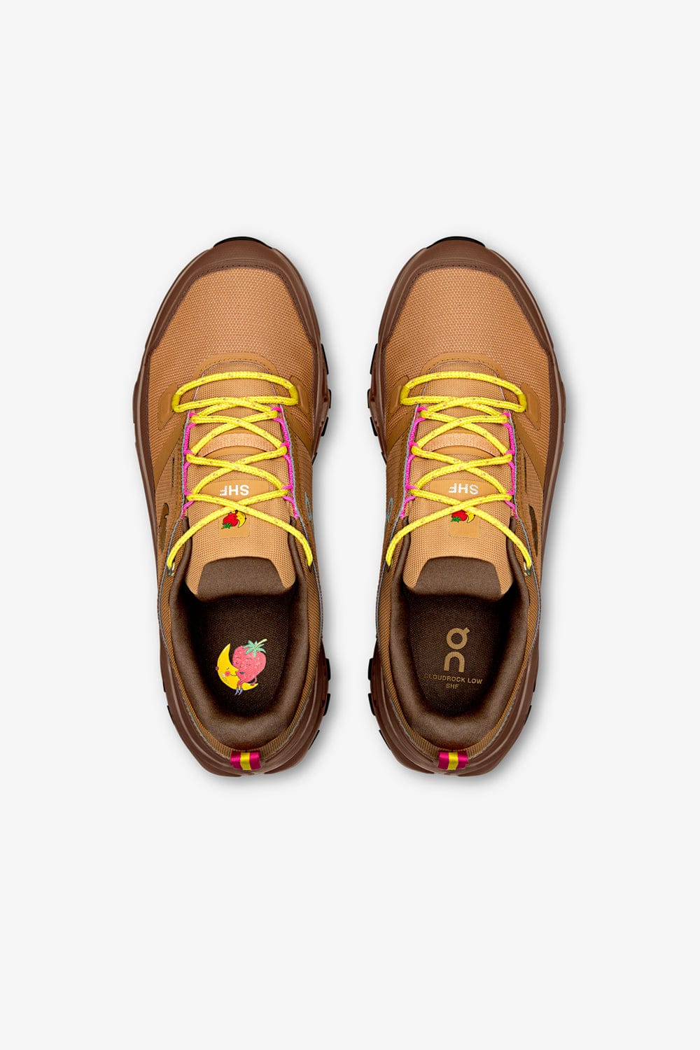 ON Cloudrock Low WP SHF (Sphinx/Chestnut)