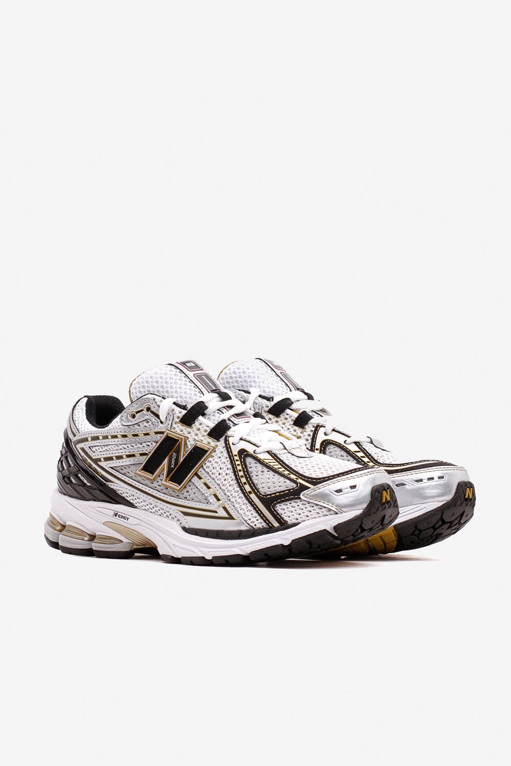 New Balance M1906RA 1906R (Metallic Silver/Metallic Gold