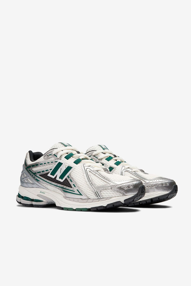 New Balance M1906REU 1906R (Silver Metallic/Night Watch Green/Sea Salt)