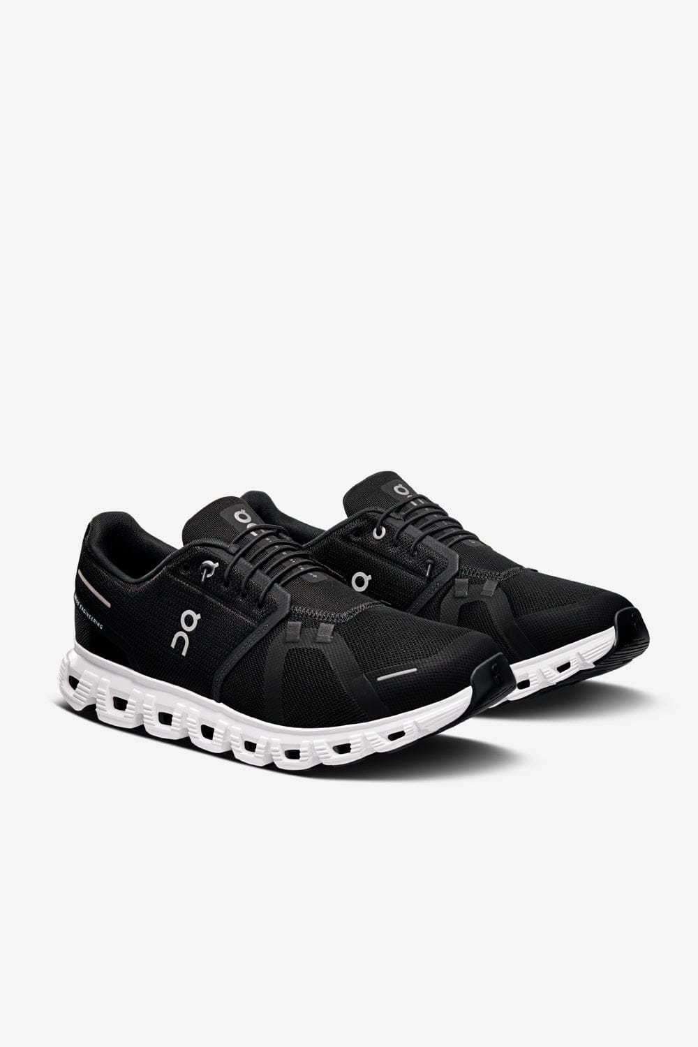 ON Cloud 6 (Black/White)