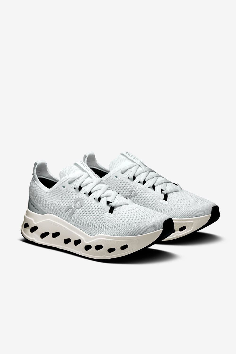 ON Cloudsurfer Max Womens (White/White)
